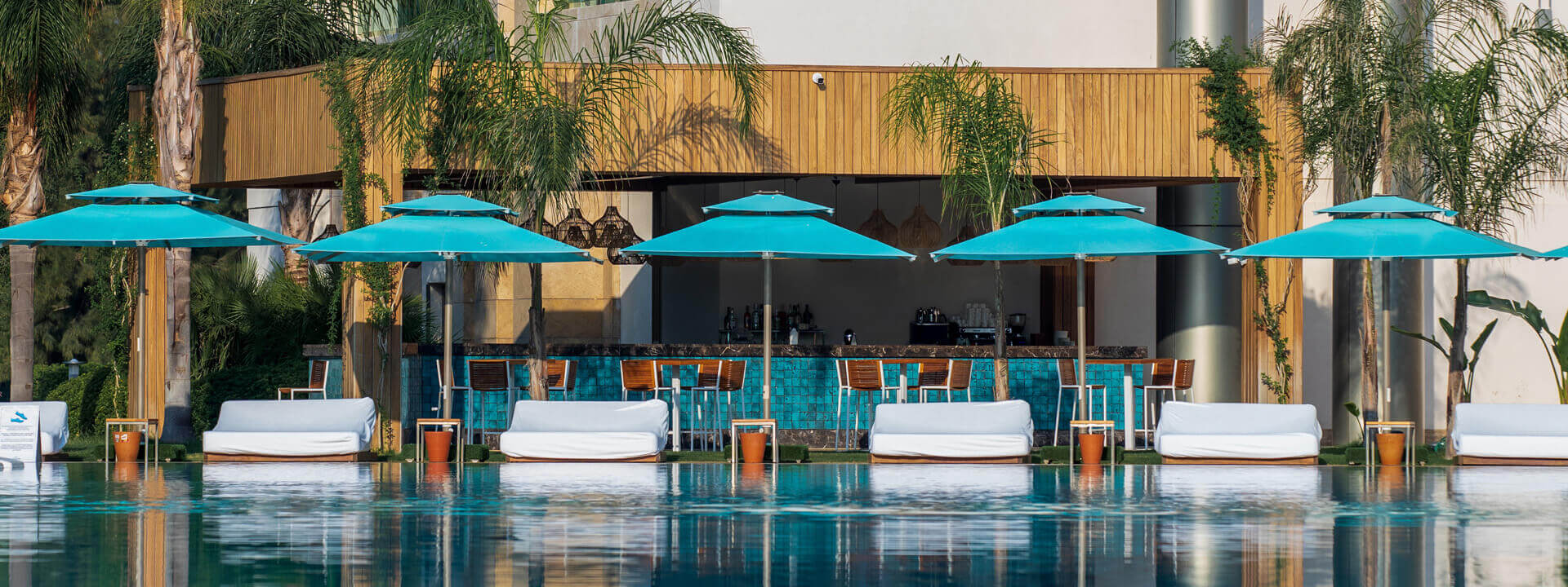 Blue Bar1920x720