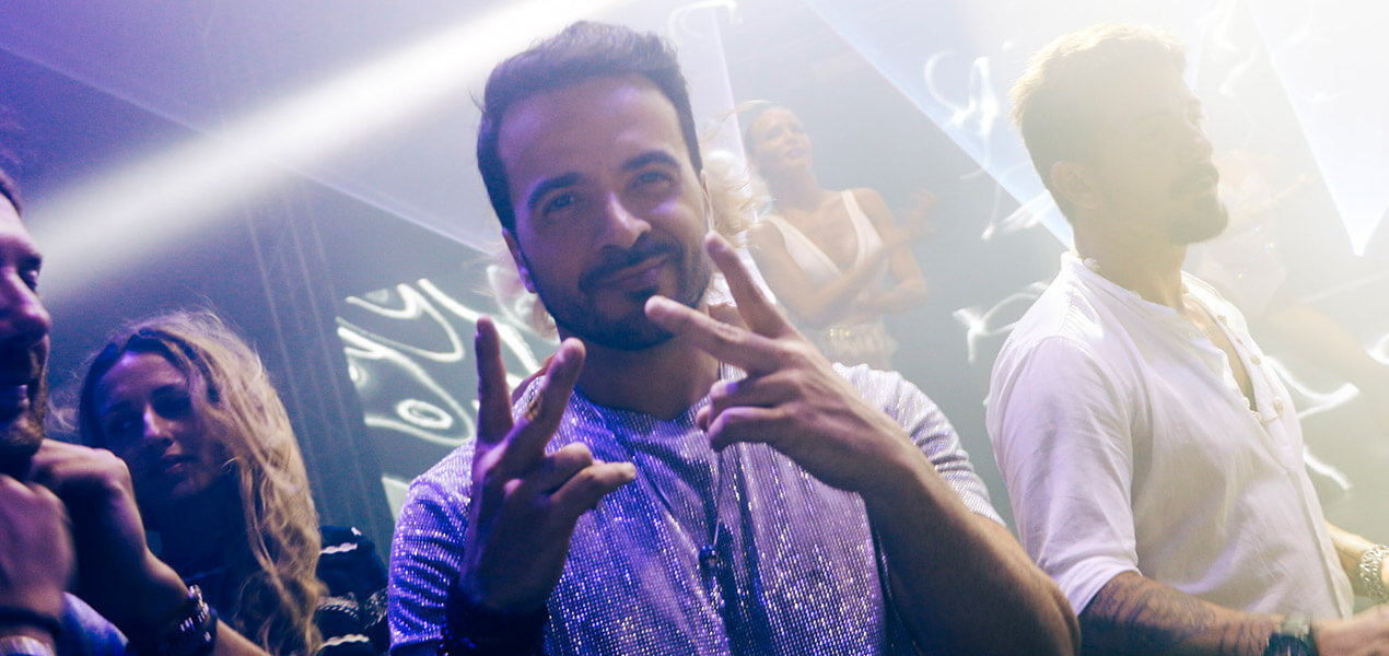 Regnum Carya Luis Fonsi Slider