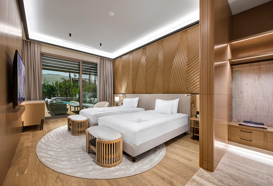 Regnumcarya Amberlagoonvilla Bedroom 06 Slider 5